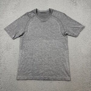 Lululemon Live In Practice Shirt Men Sz S Grey Athletic Training Gym Running